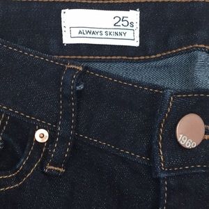 Gap always skinny dark washed ankle jeans